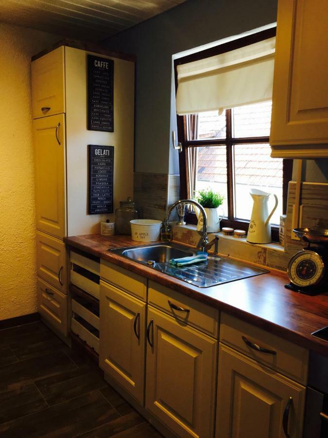 Gästehaus Sellemols Ferienwohnung Tabakbauer Heuchelheim-Klingen Exterior foto